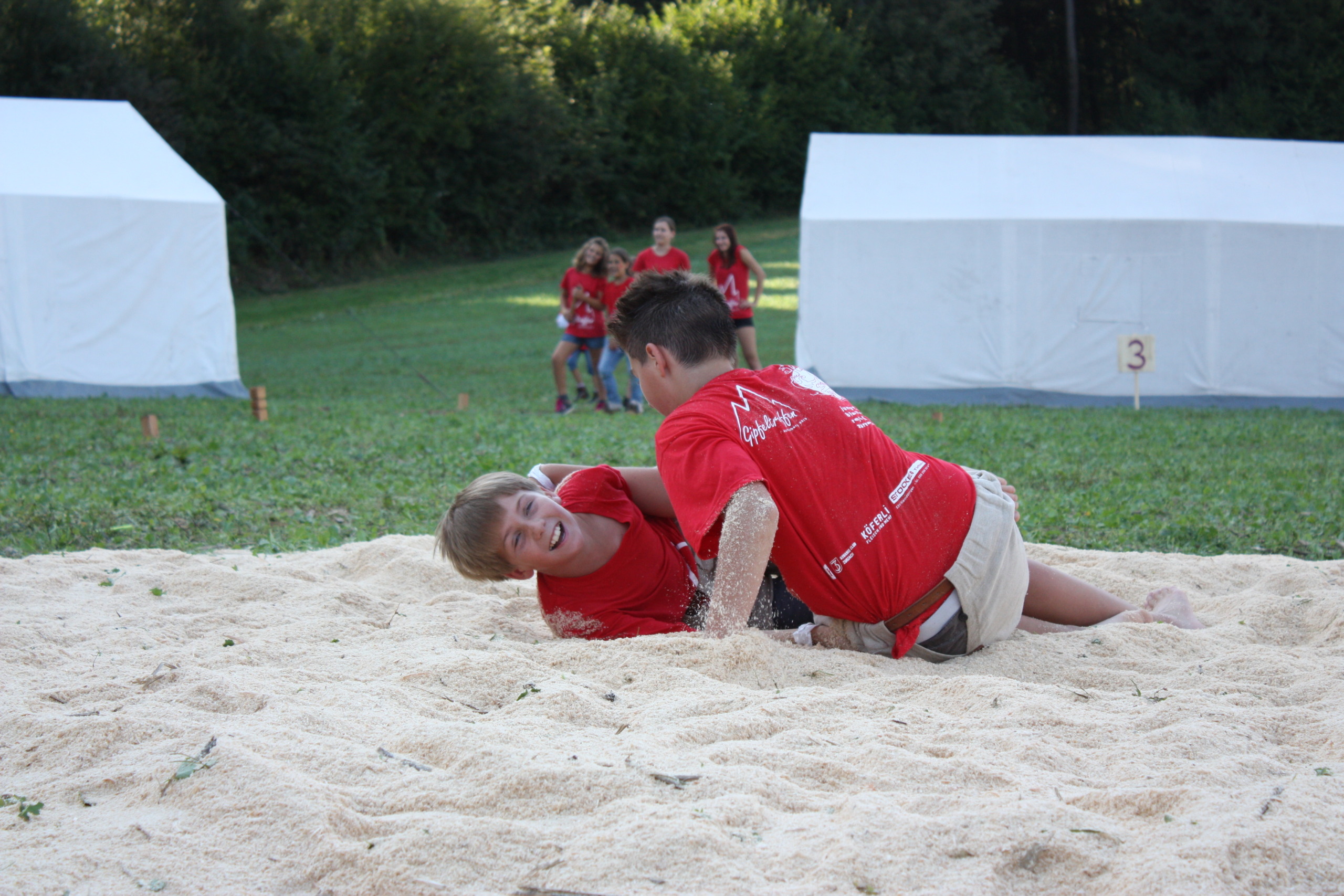 Jugendverbände erleichtert