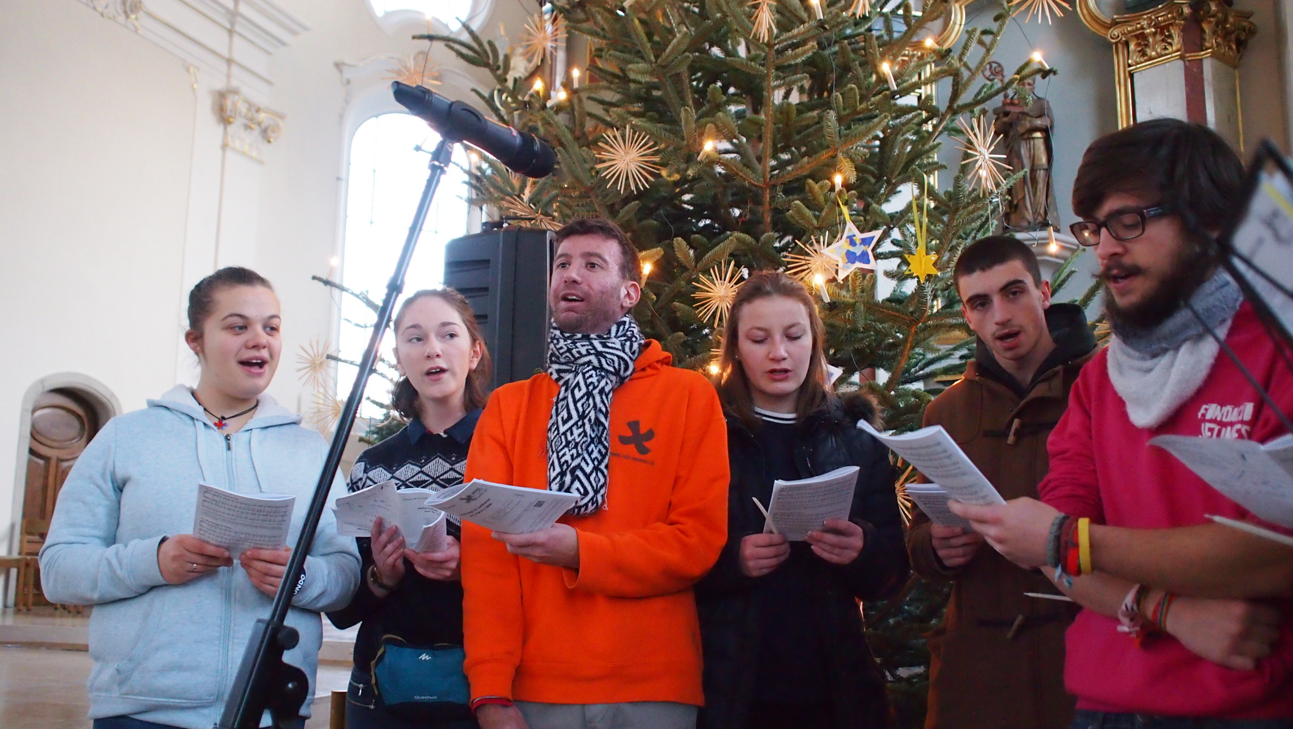 Taizé Basel: 1 200 Jugendliche aus ganz Europa im Aargau