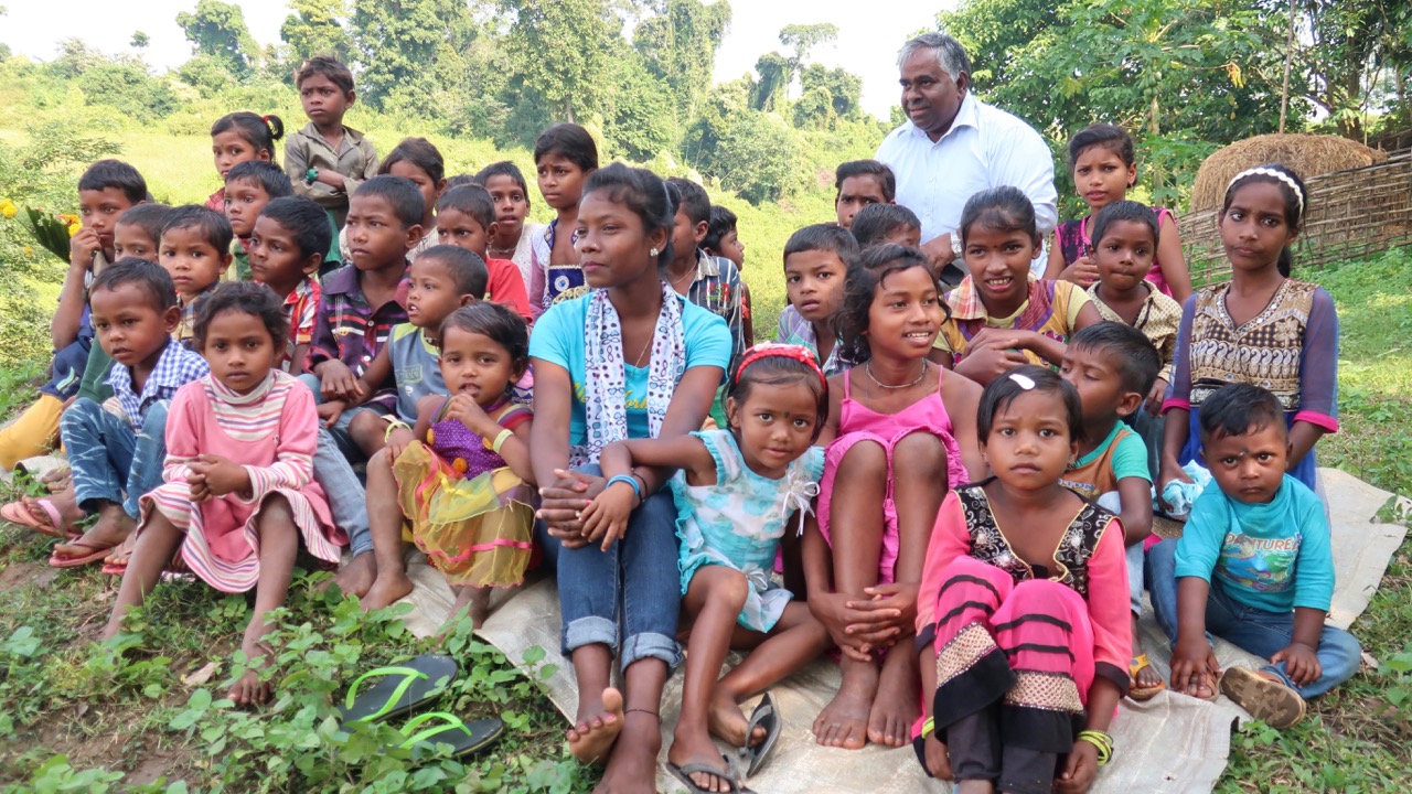 Getreide- und Reisbanken als Weg in die Eigenständigkeit