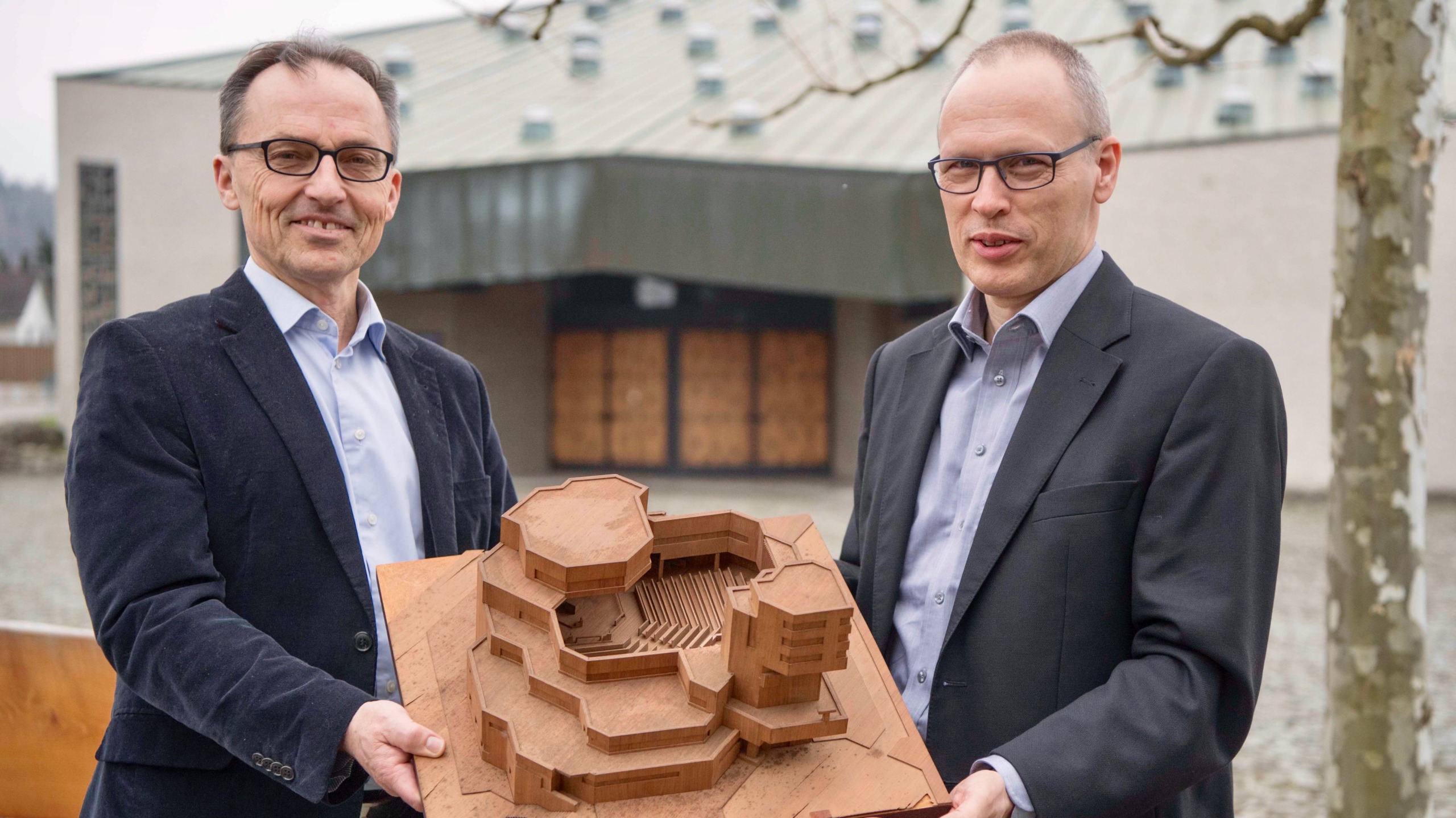 Wertvolles Puzzleteil für Architektur-Archiv