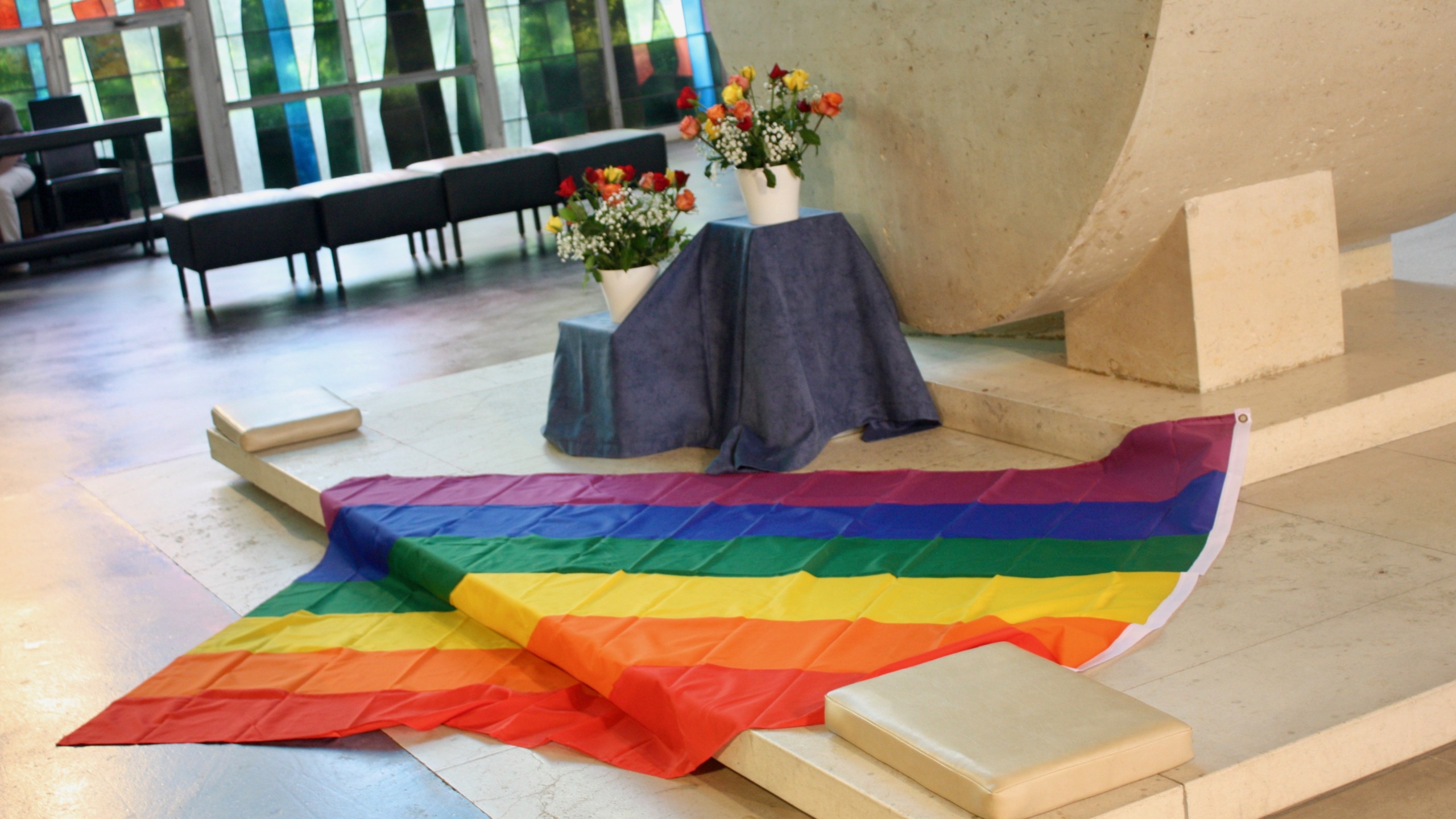 Pride: Kampagne und Gottesdienste statt Parade - Lichtblick Römisch-katholisches Pfarrblatt der Nordwestschweiz