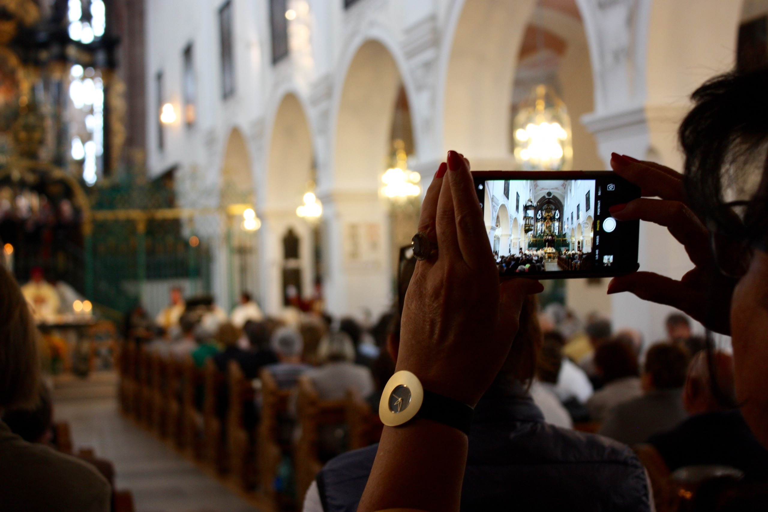 Volles Münster für Verena