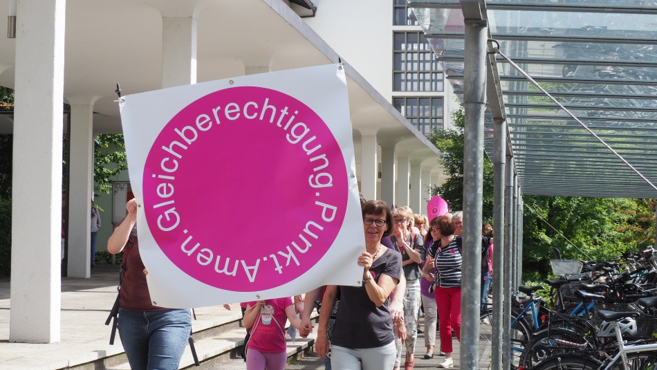 Frauen*Kirchenstreik: «Geduld hilft nicht!»