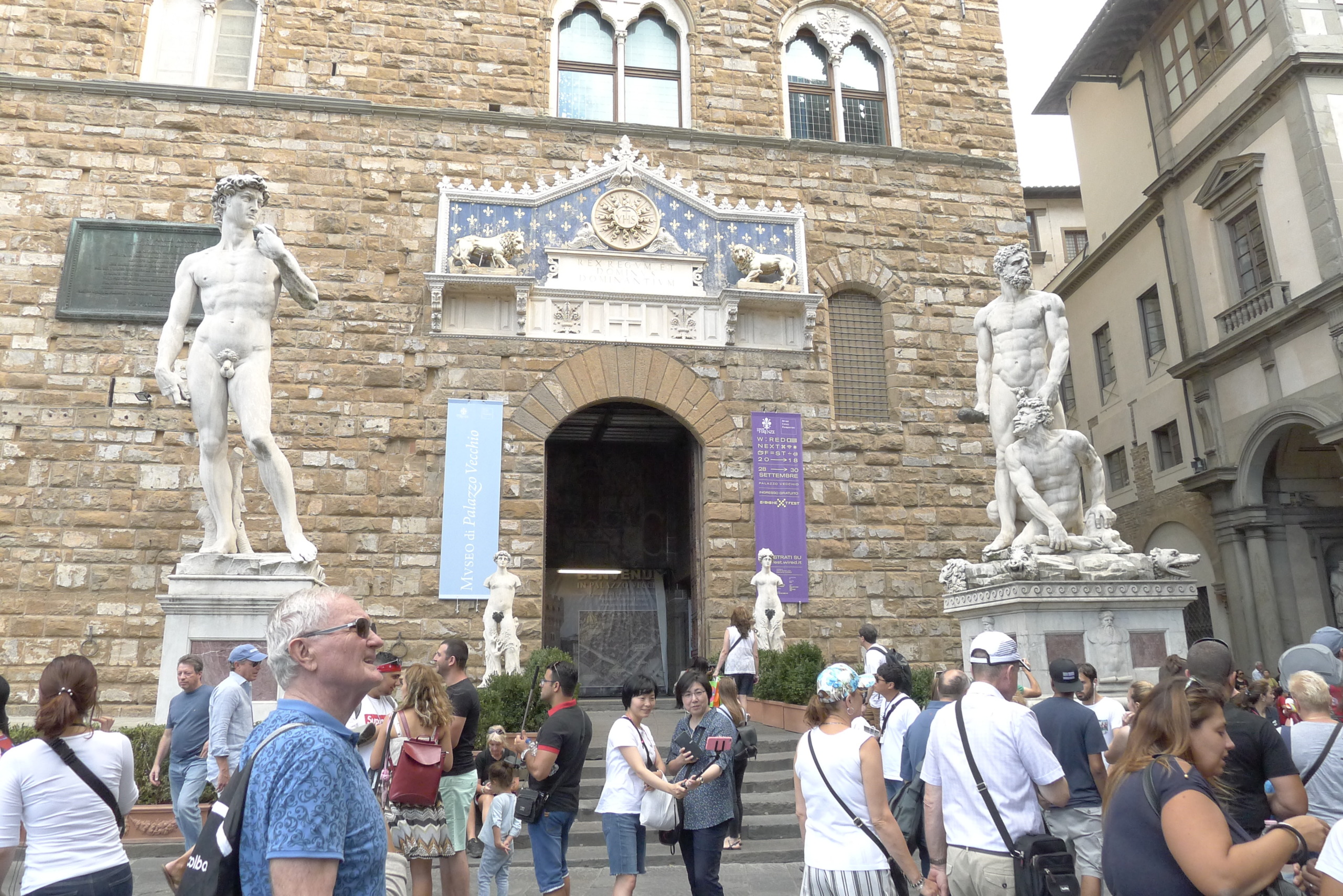 Ausbeutung im Tourismus angeprangert