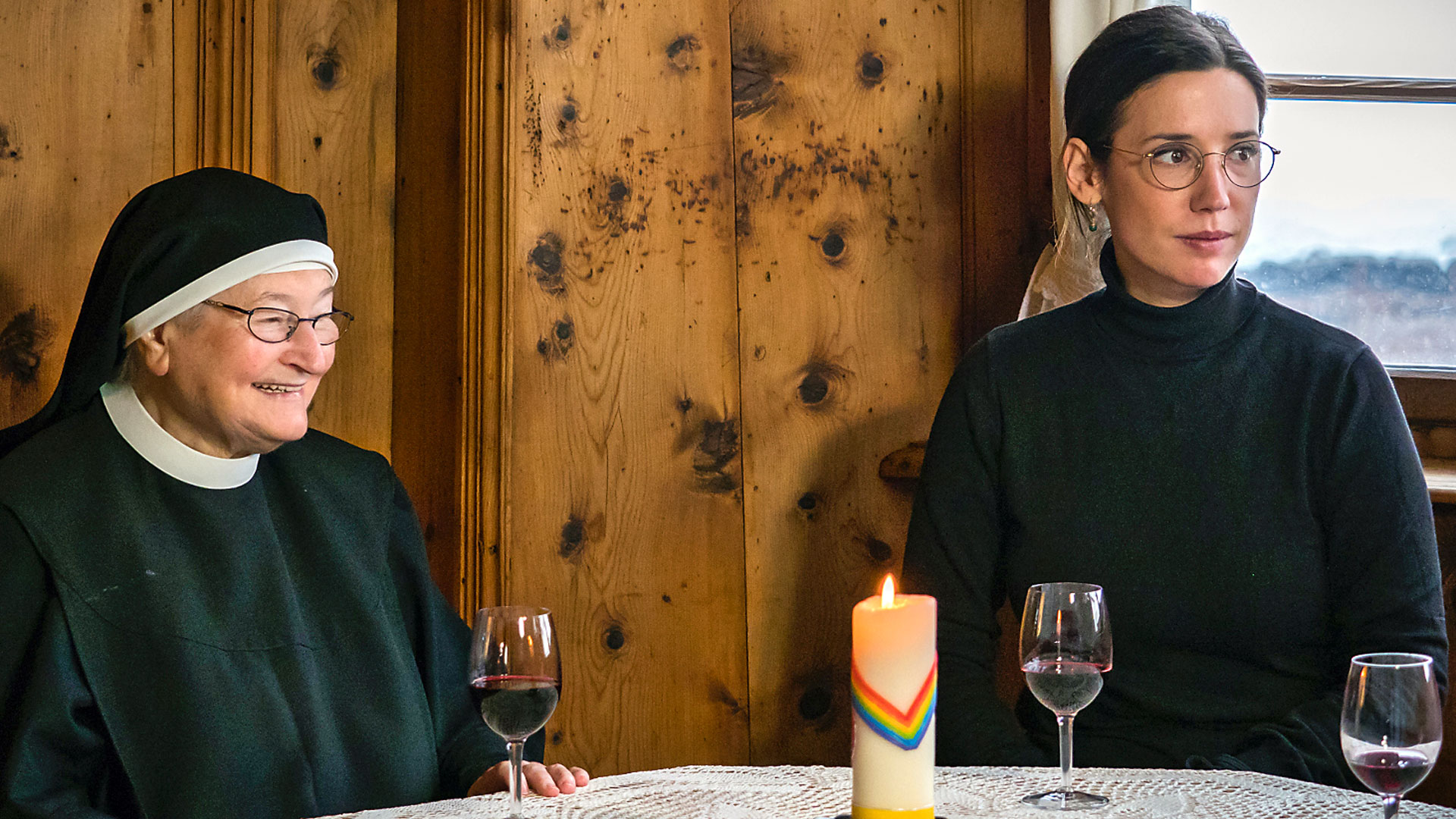 Atheistin Gülsha Adilji schnuppert Klosterluft