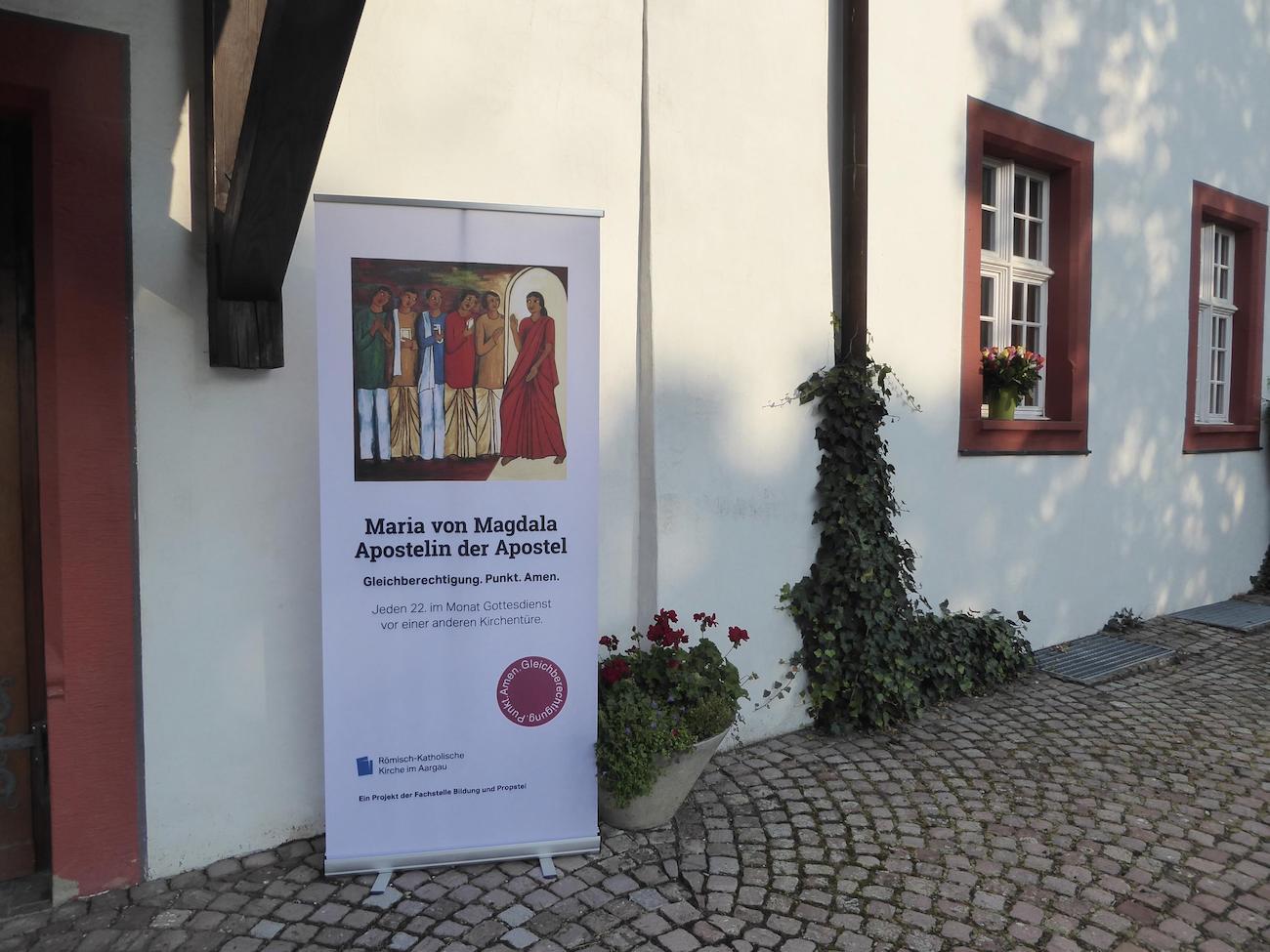 Vor der Tür sind Mut und Hoffnung gefragt