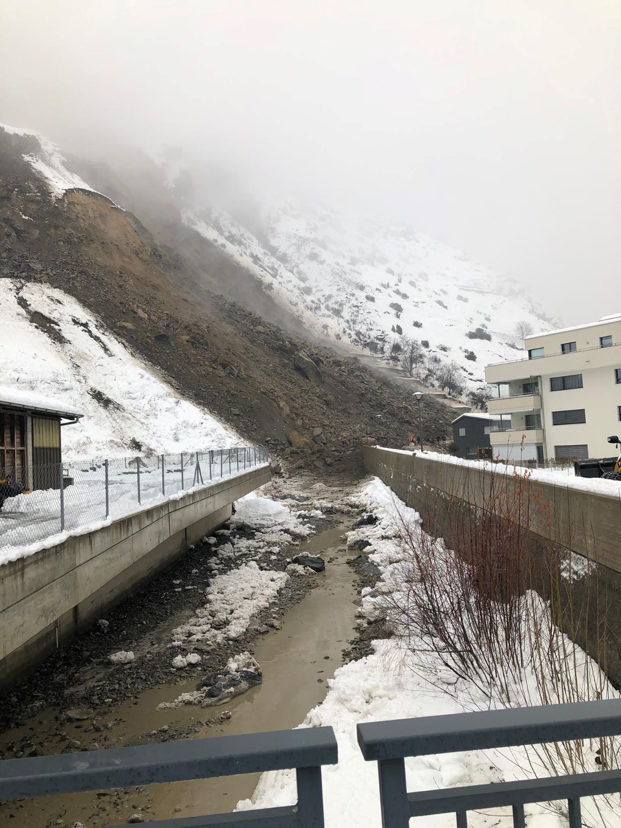 Uns selbst mit unseren Brüchen annehmen