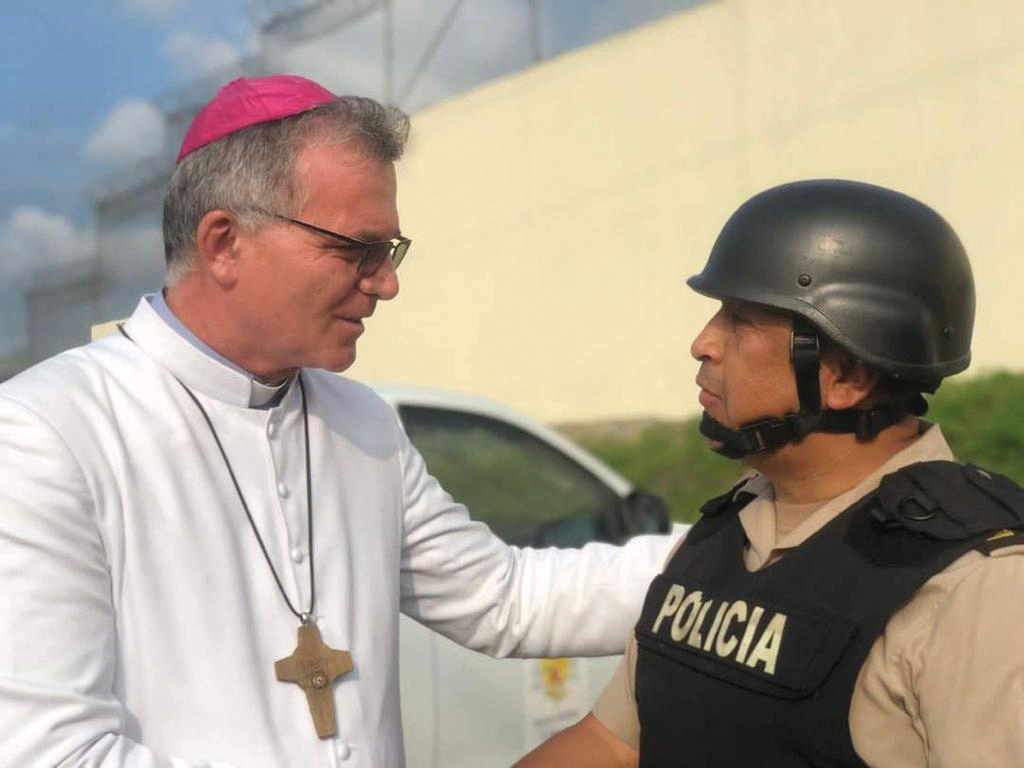 Schweizer Bischof in Ecuador bittet um Unterstützung