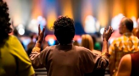 Jugendgottesdienst — 	offen für alle