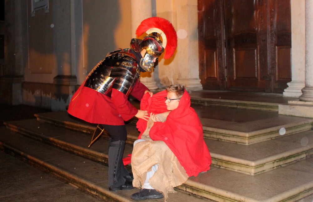 Gemeinsam teilen, wie der Heilige Martin