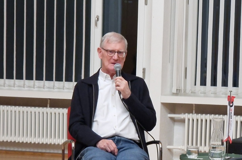 Anteil nehmen am Weltgeschehen