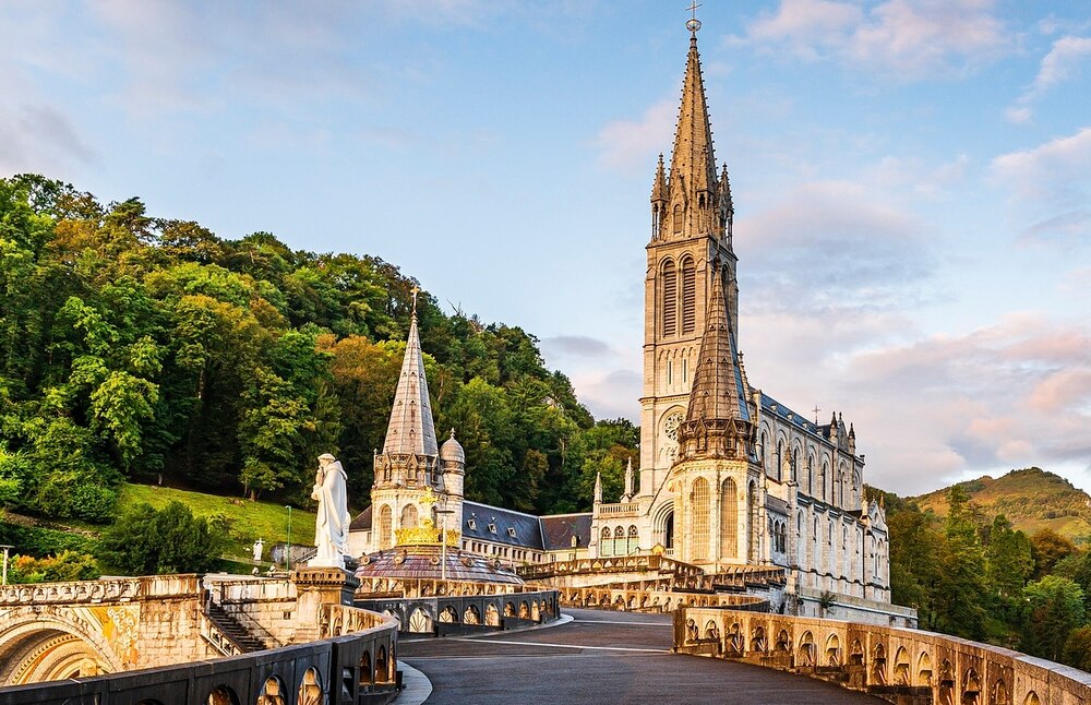 CH-Lourdeswallfahrt
vom 24. — 30. April 2026