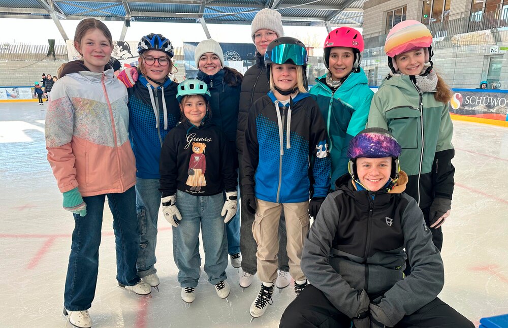 Schlittschuhlaufen
mit unseren Minis
