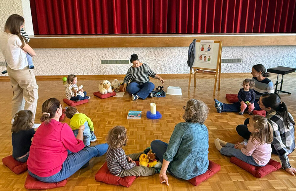 Gott im Kinderschritt