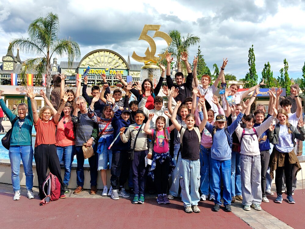 Vom Altar zur Achterbahn — Ministranten im Europapark
