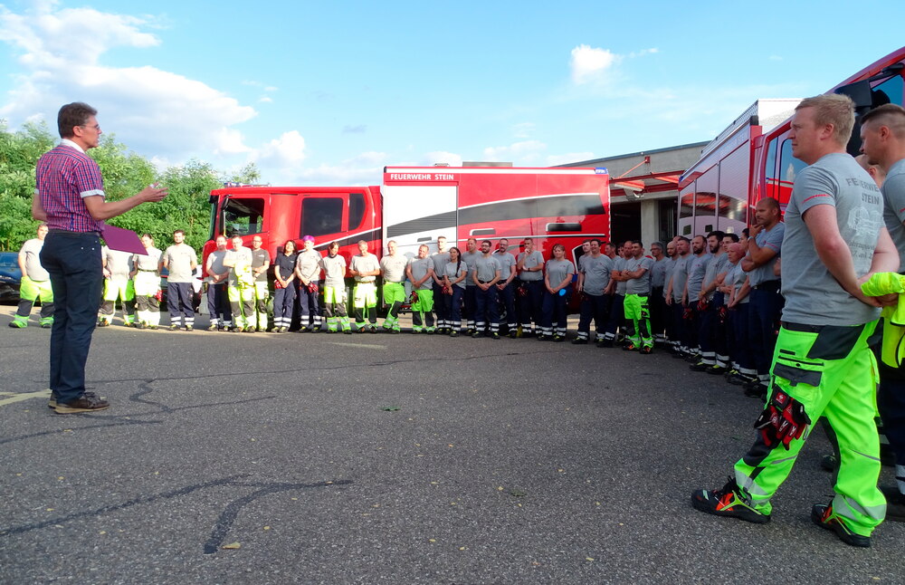 Fahrzeugsegnung bei der Feuerwehr